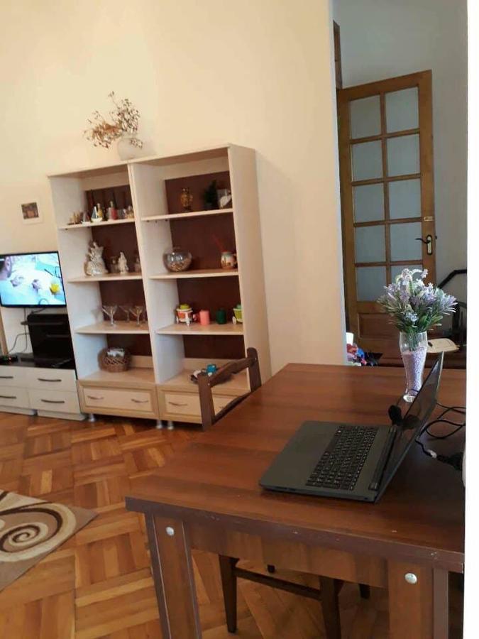 Апартаменты Центр Кутаиси Экстерьер фото